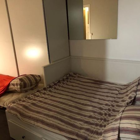 פריז Beau Appartement,Proche De Metro מראה חיצוני תמונה