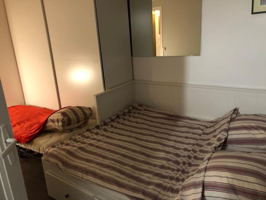 פריז Beau Appartement,Proche De Metro מראה חיצוני תמונה